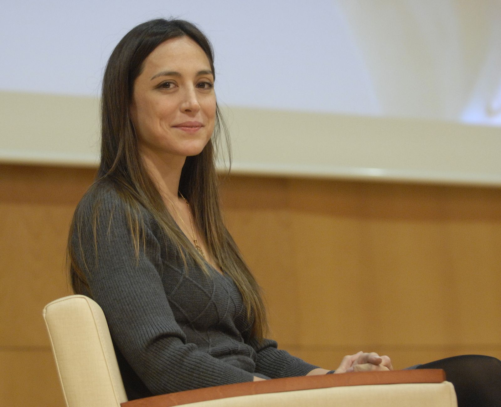 Tamara Falcó en un acto unviersitario en Sevilla, en la CEU, en 2014