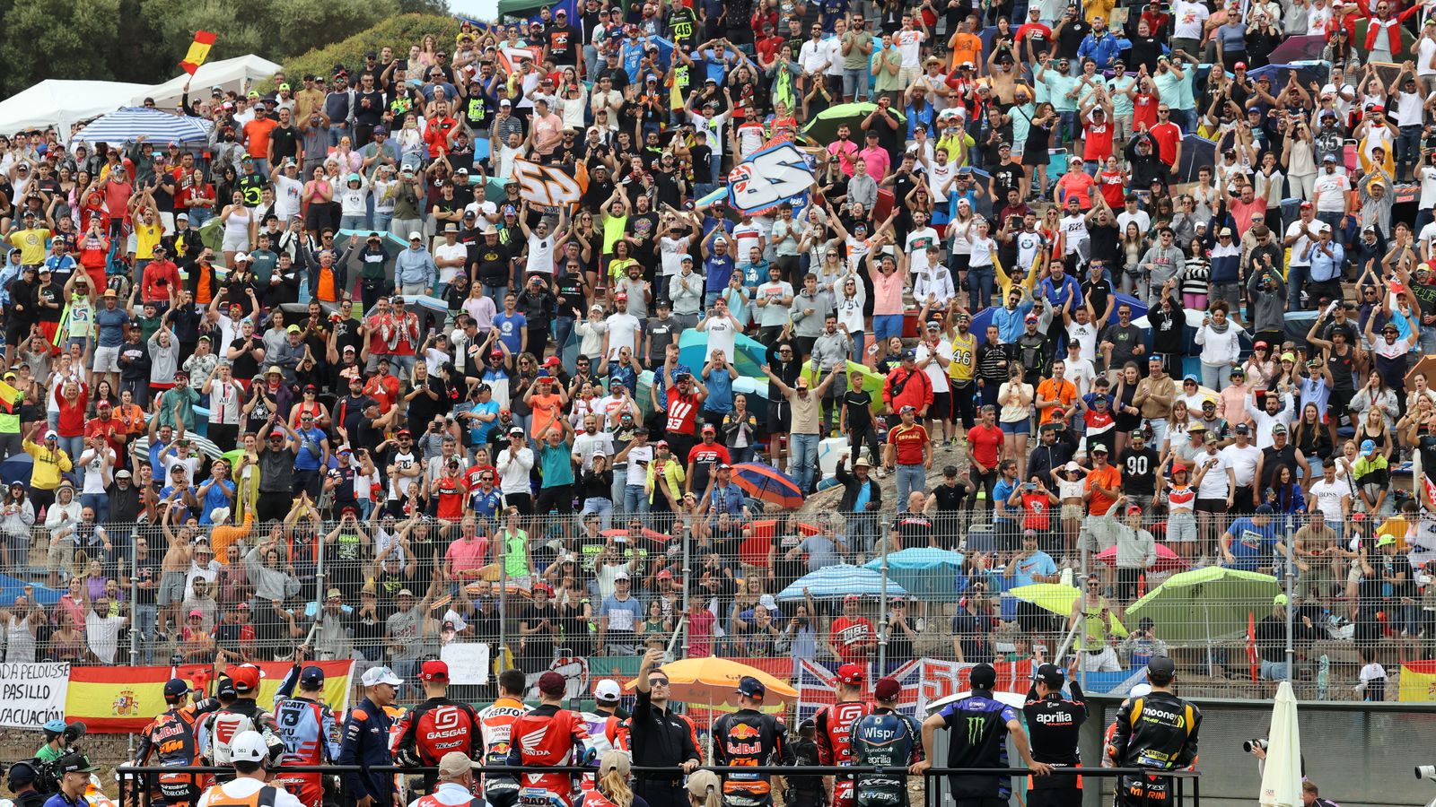 Rider Fan Parade en el Circuito de Jerez - Ángel Nieto