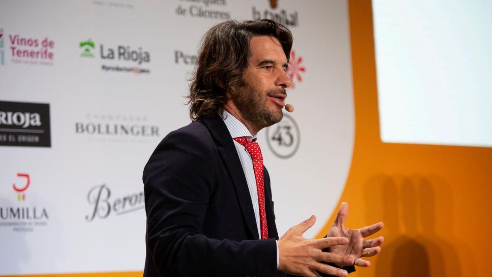 Santiago Jordi, durante su presentación.