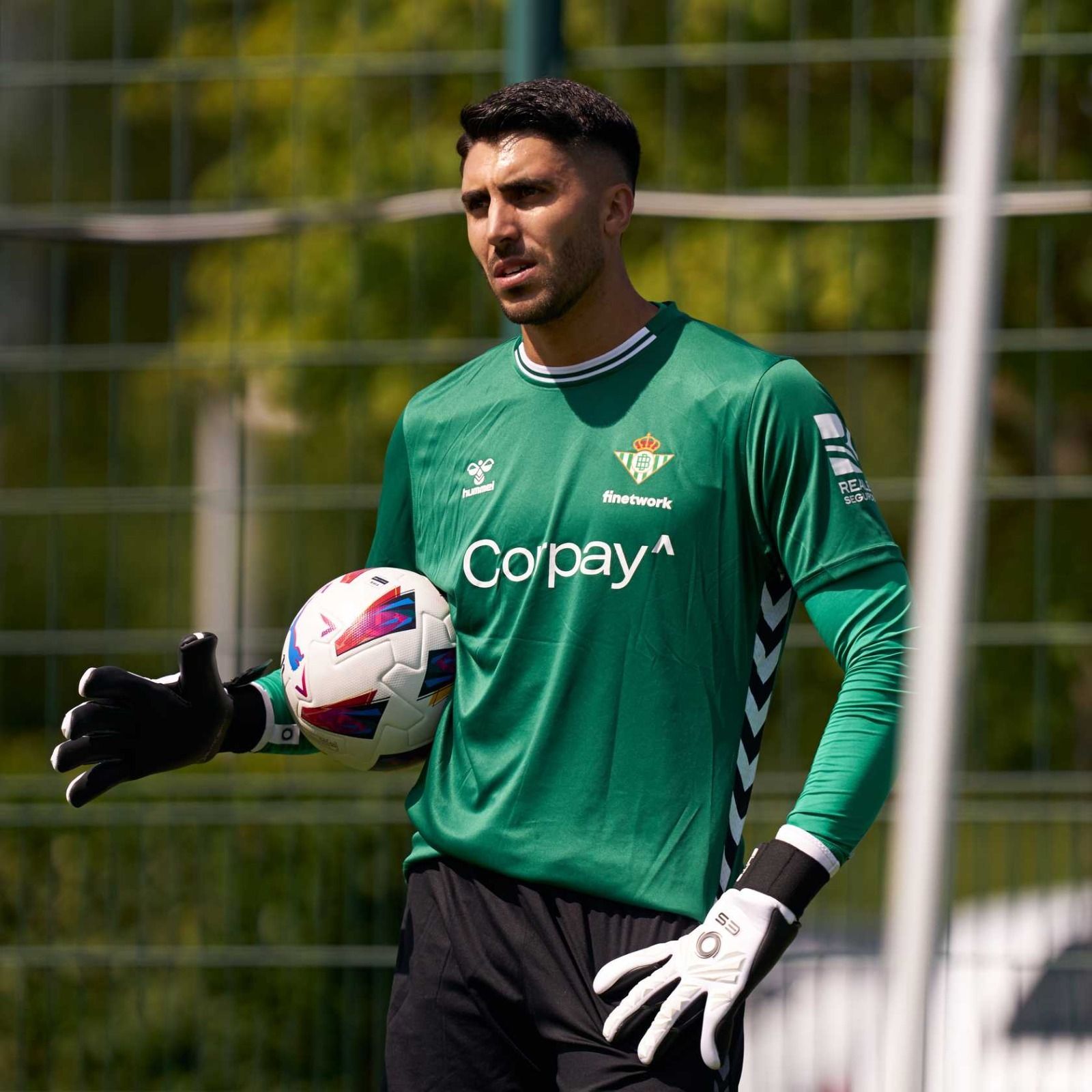 Pretemporada  del Betis: Fotos del primer día de entrenamiento en Wolfsburgo