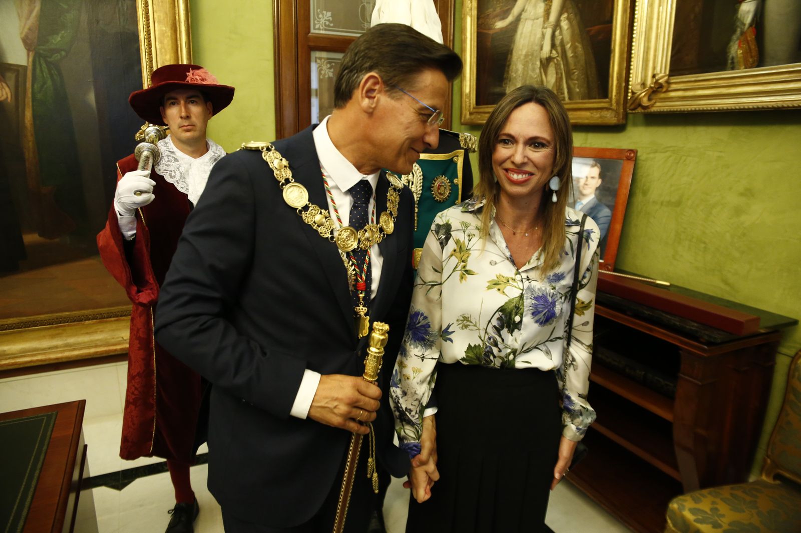 Las imágenes de la jornada de constitución del Ayuntamiento de Granada