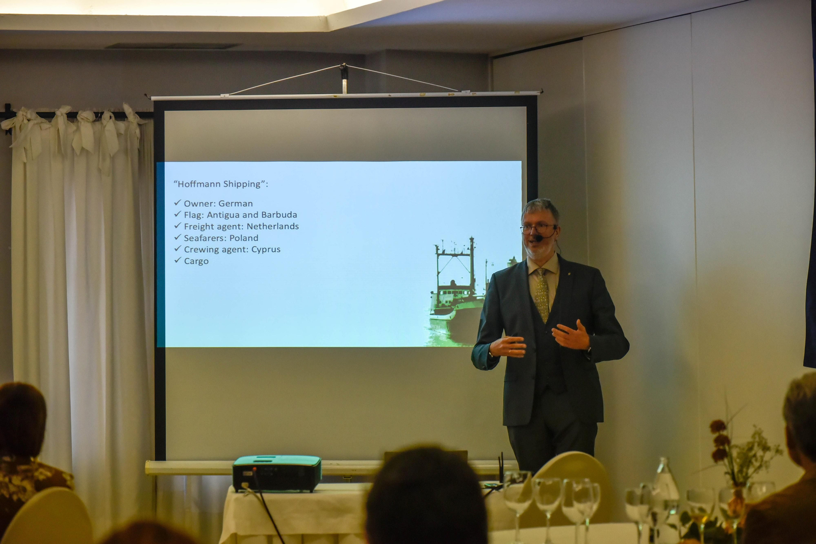 El jefe de división de Logística y Comercio de la Unctad, Jan Hoffmann, en el Propeller Club de Algeciras