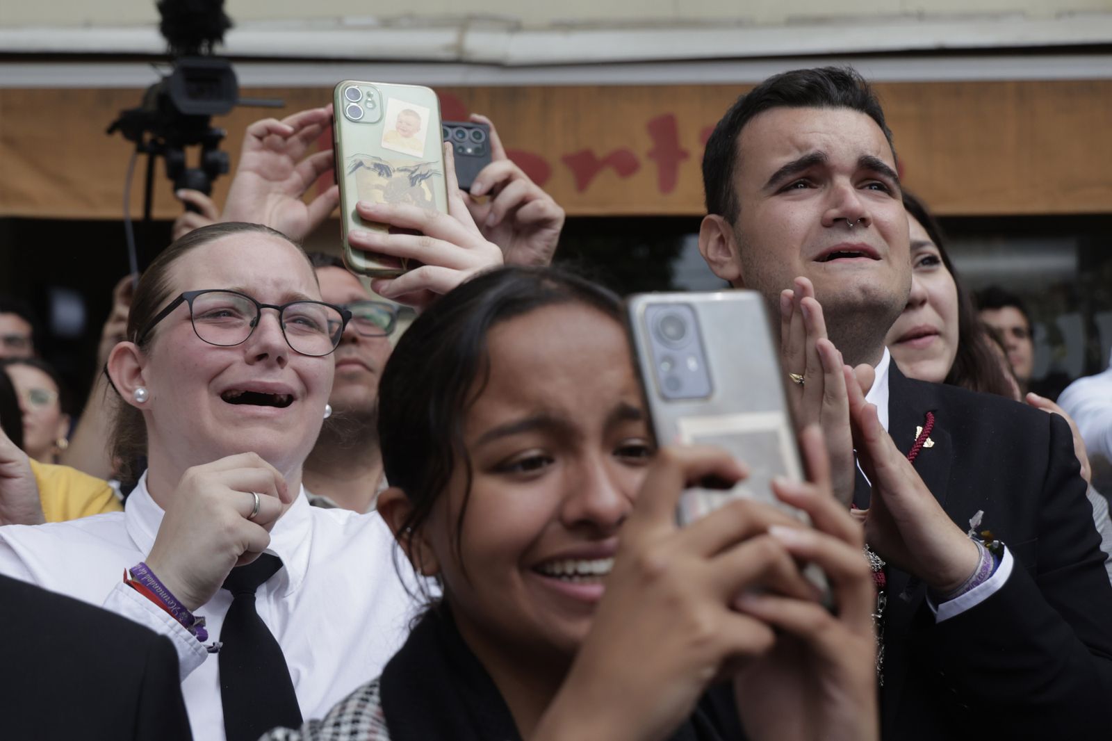 Público emocionado.