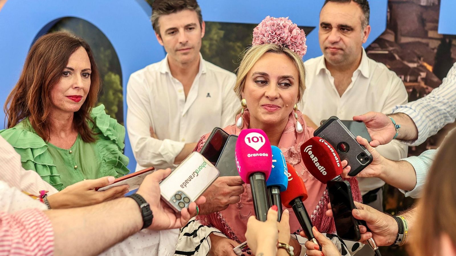 Marifrán Carazo, secundada por Rocío Díaz, Jorge Saavedra y Francis Rodríguez.