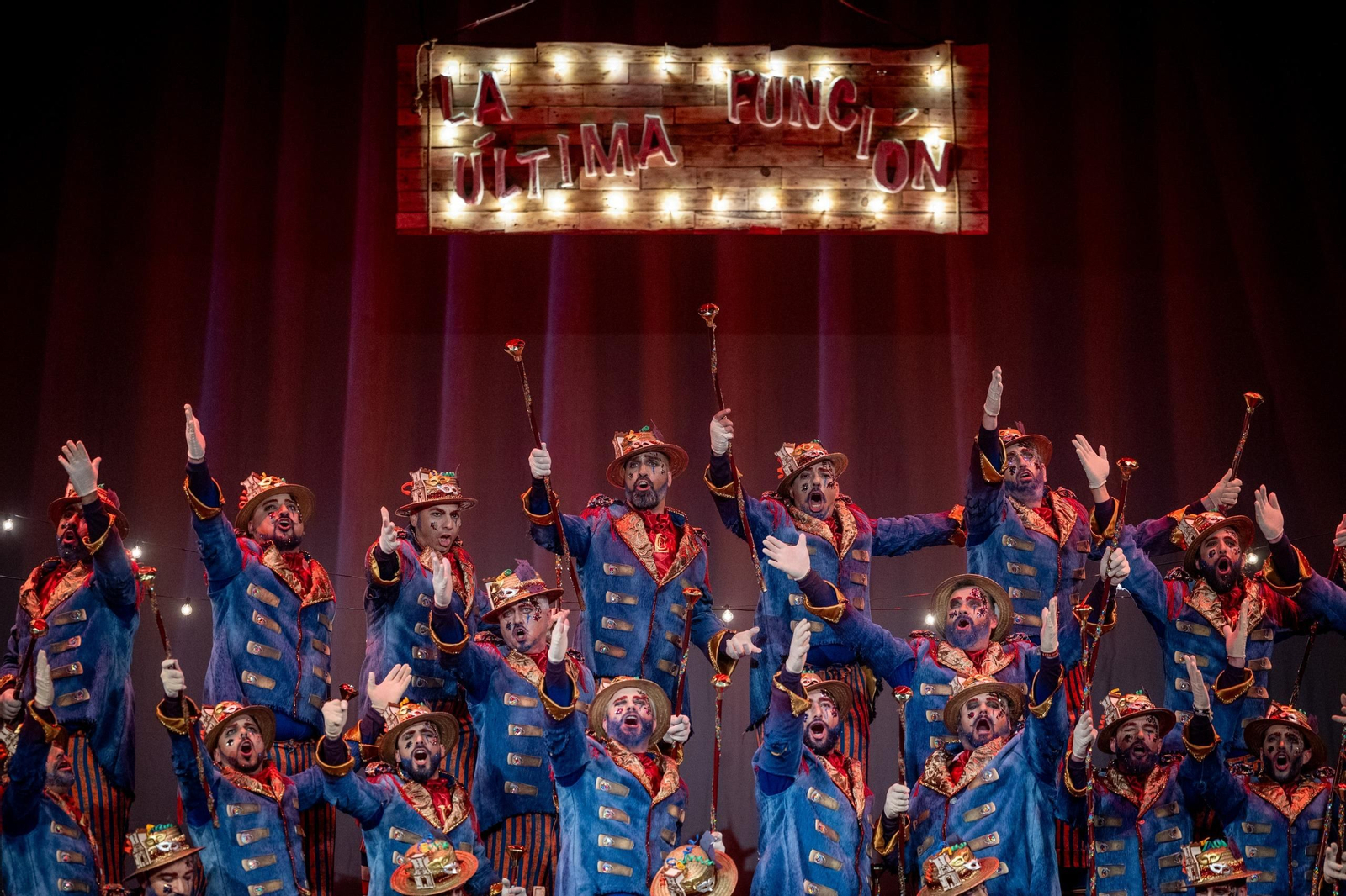 El coro 'La última función', en el COAC 2025.