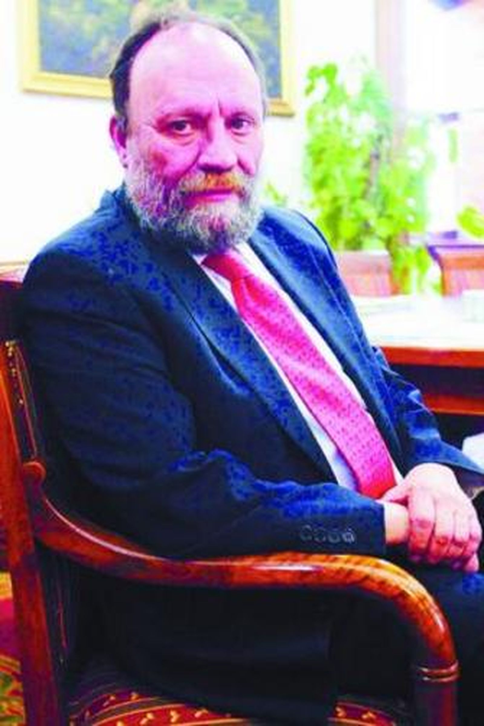 El rector de la UGR.