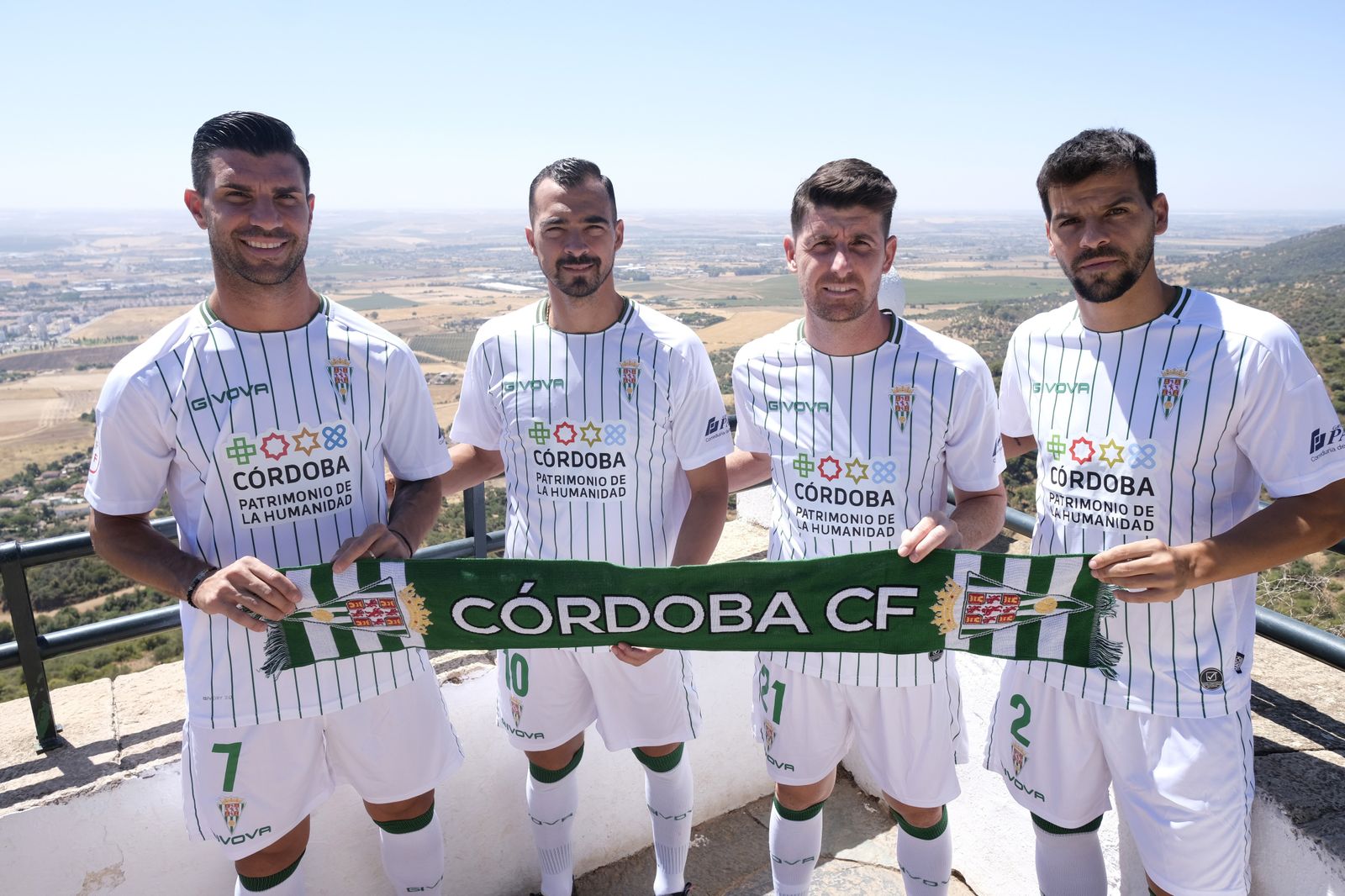 Willy, De las Cuevas, Javi Flores y José Ruiz, durante la visita del CCF a las Ermitas.