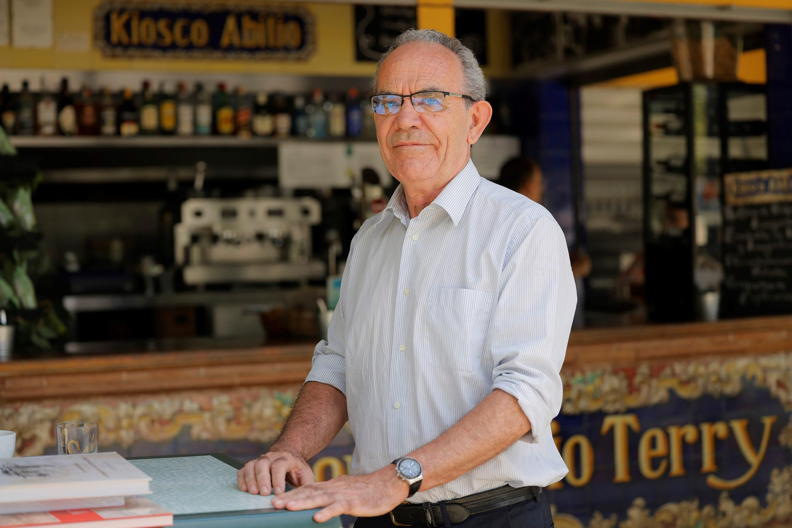 Fernando Olmedo, en el quiosoco Abilio.