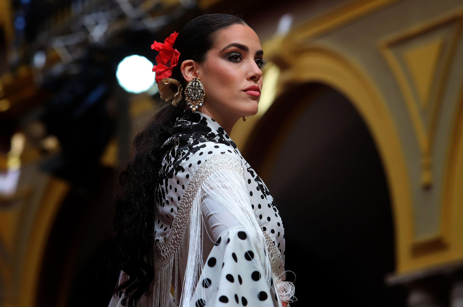 Huelva Flamenca 2023. Imágenes del desfile benéfico de El Ajolí a favor de Cruz Roja Española