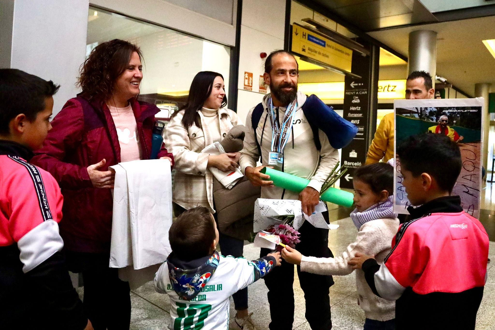 El recibimiento a Antonio Aguilar Conejo en Vialia