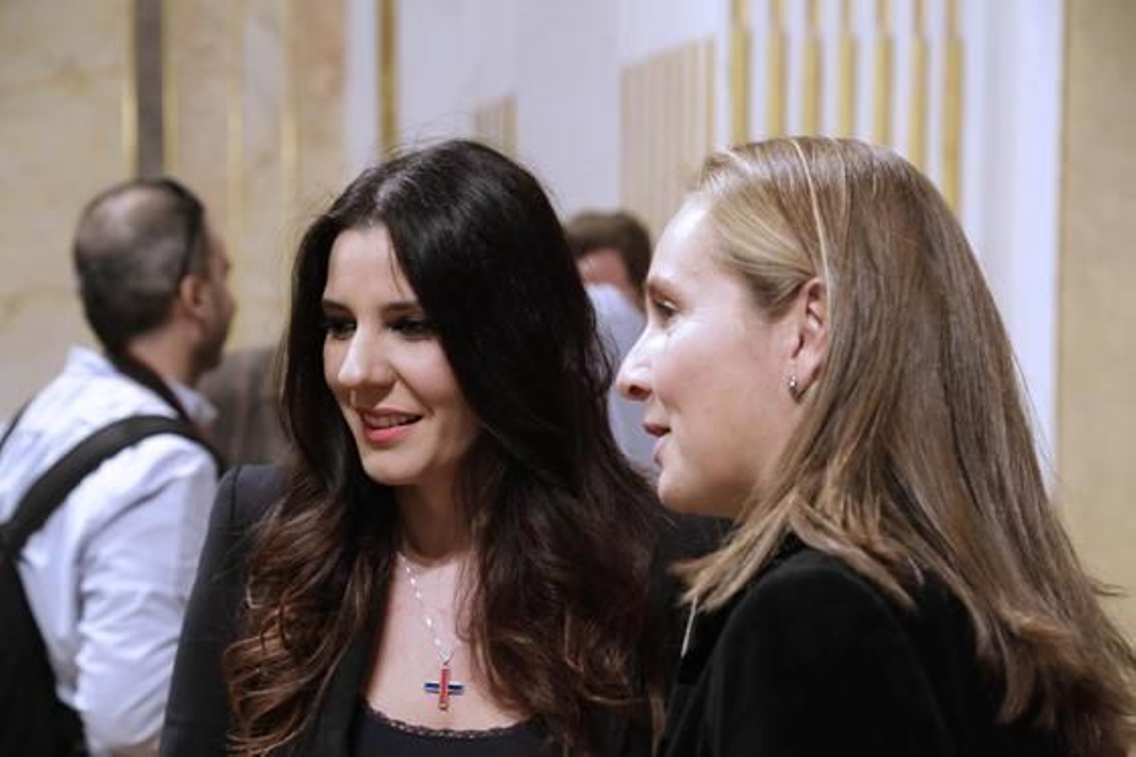 Foto: J. Albi? / Y. Garc?/ M. B?