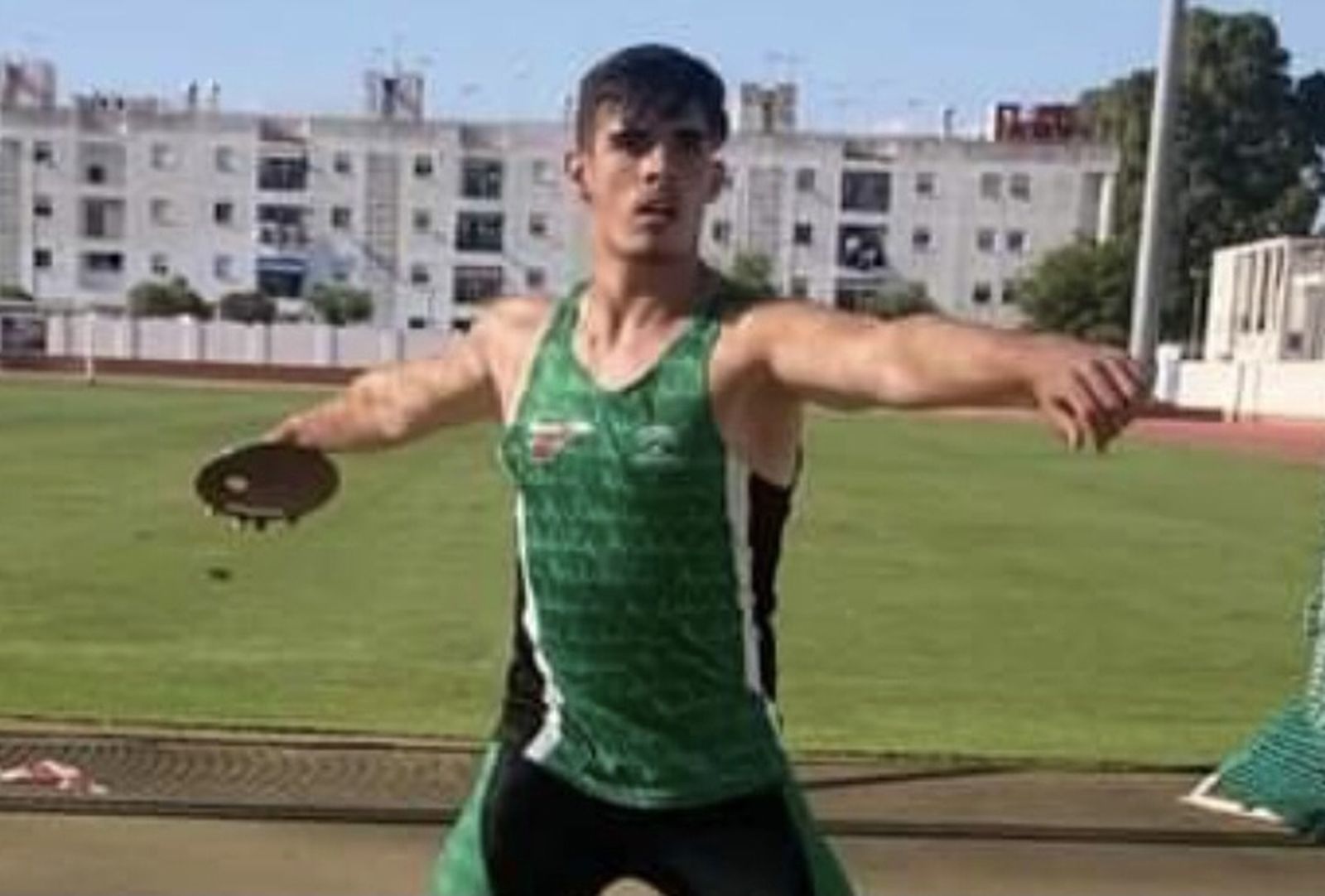 Francisco Manuel Santana luchará por las medallas en este Nacional sub18.