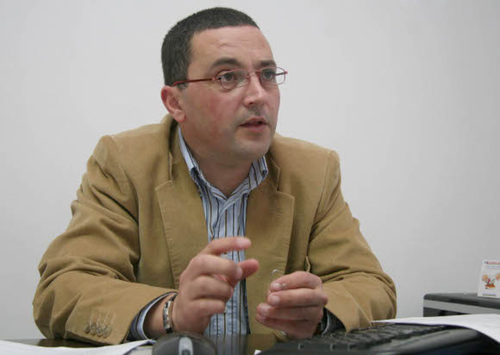 El alcalde de El Coronil piensa que Limones "pierde credibilidad"