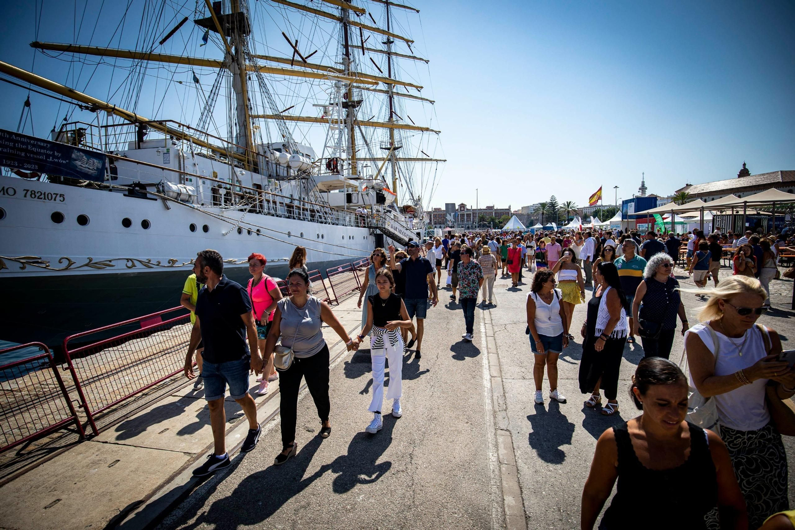 Una mirada a la despedida de Cádiz a la Gran Regata
