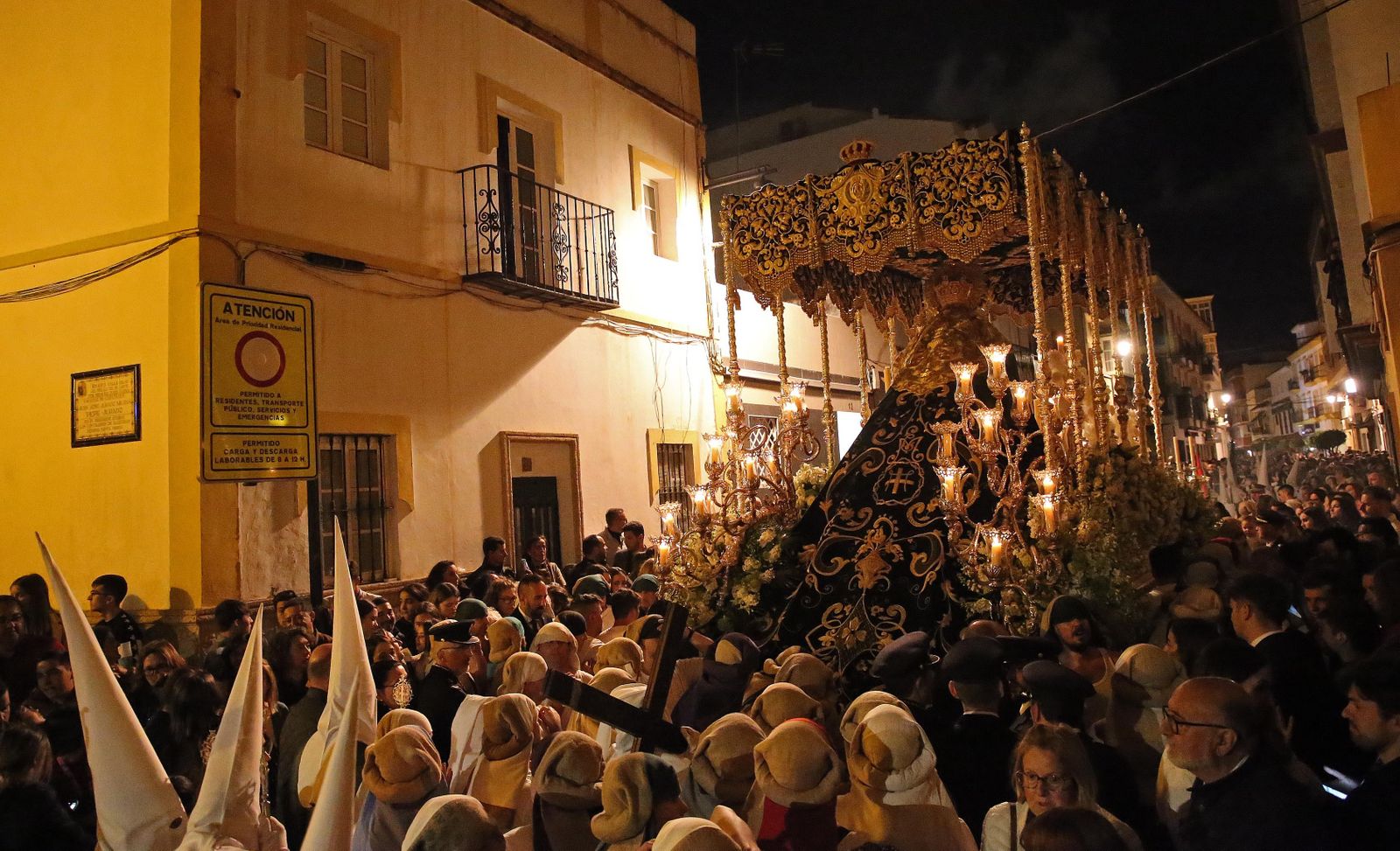 Fotos del Martes Santo en Algeciras: Medinaceli