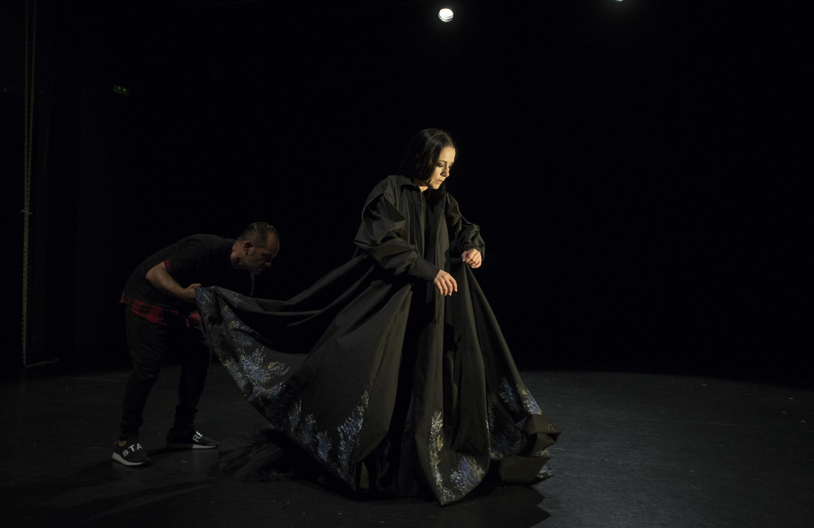 Eva Yerbabuena en el ensayo del espectáculo 'cuentos de azúcar'