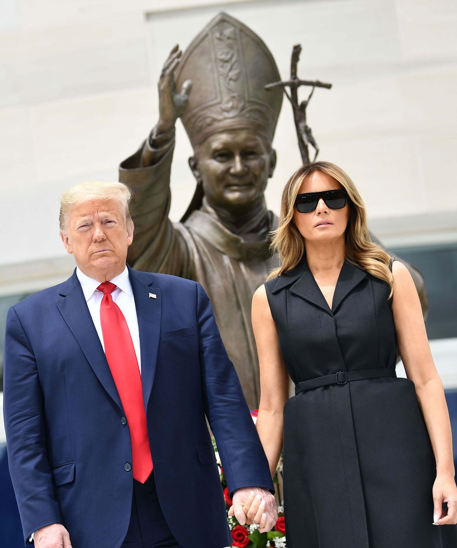 Con su marido, Donald Trump, en una visita oficial al Vaticano.