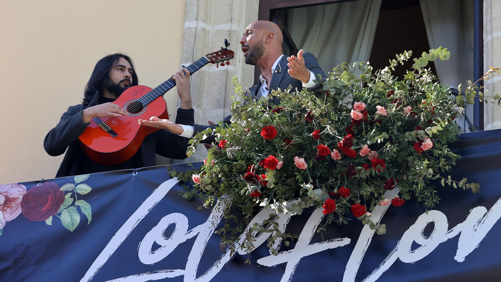 Imágenes de los balcones de Lola Flores en Jerez