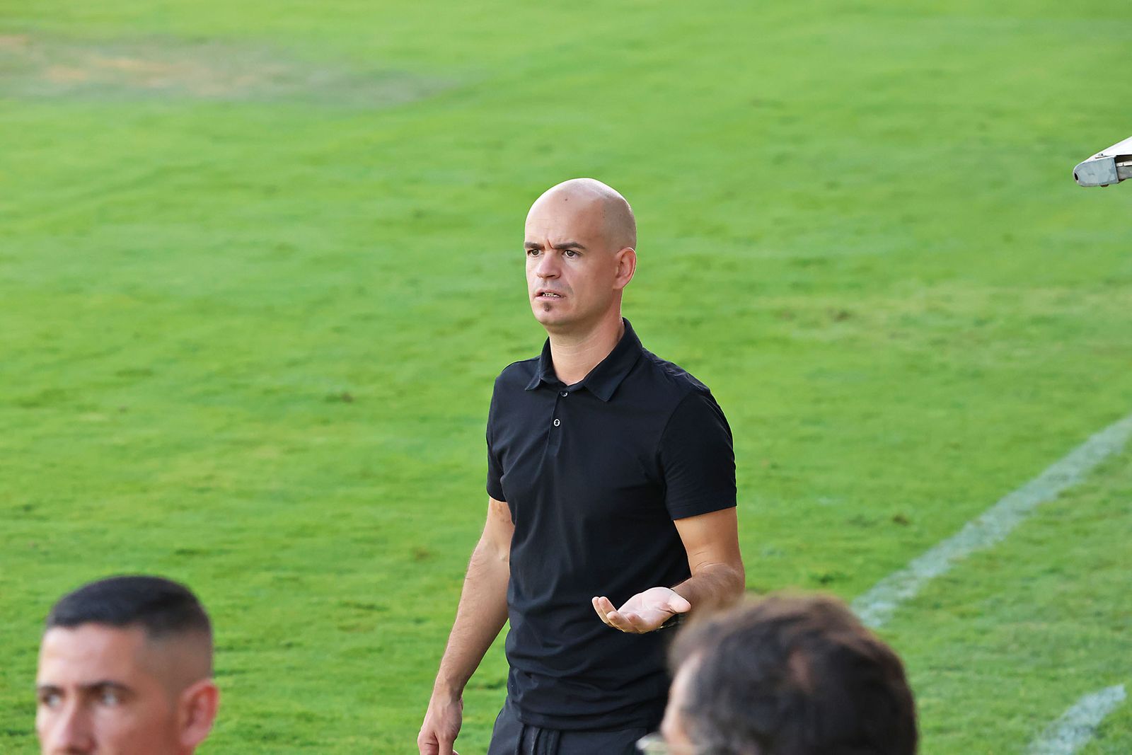 Imágenes del Trofeo de la Bella entre el San Roque de Lepe y el Recreativo de Huelva