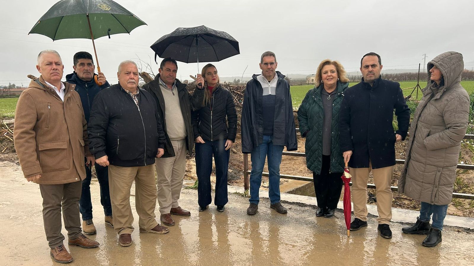 Visita de representantes socialistas a los municipios de Valderrubio y Escóznar