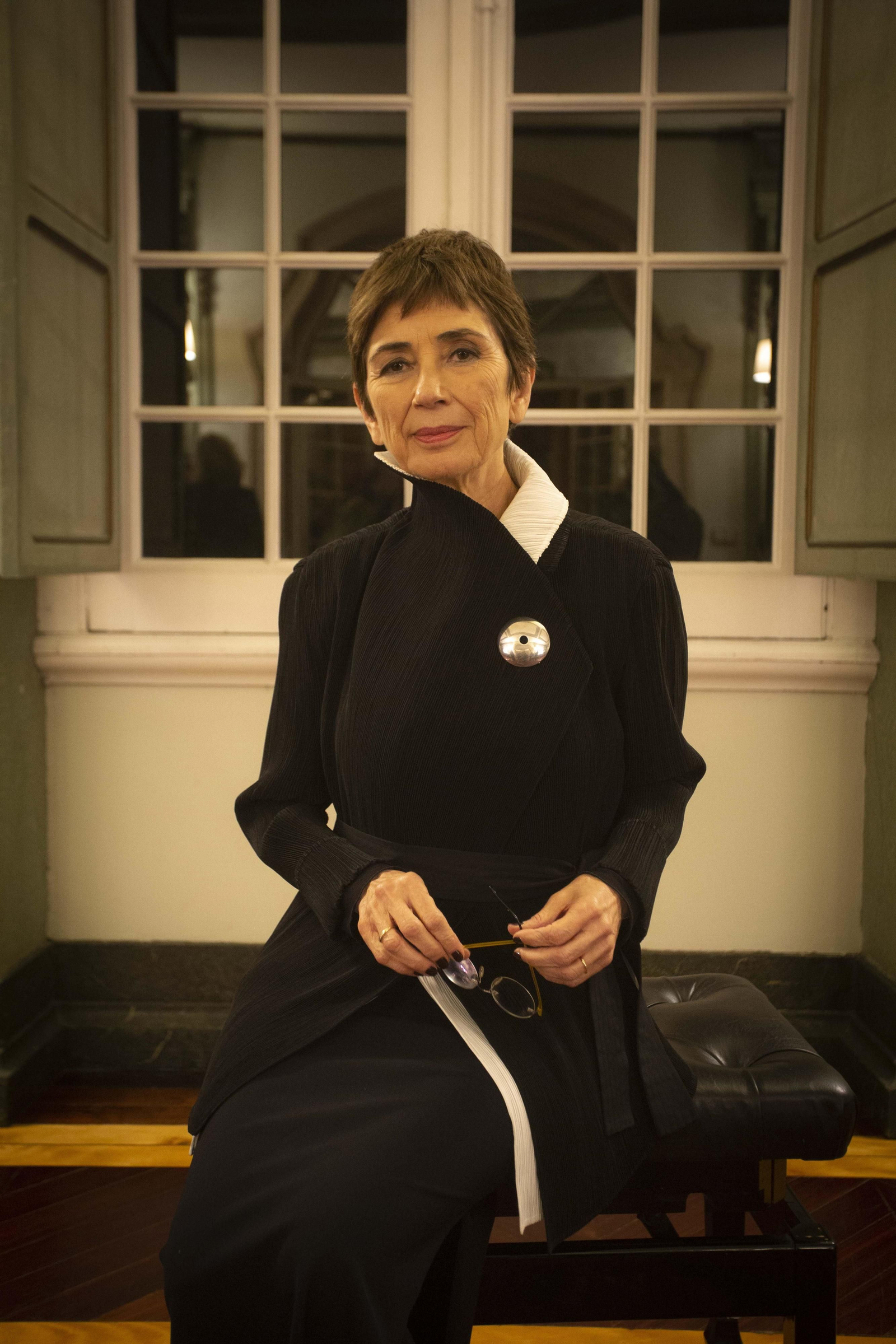 Pilar del Río tras presentar el libro en el Consulado de Portugal.