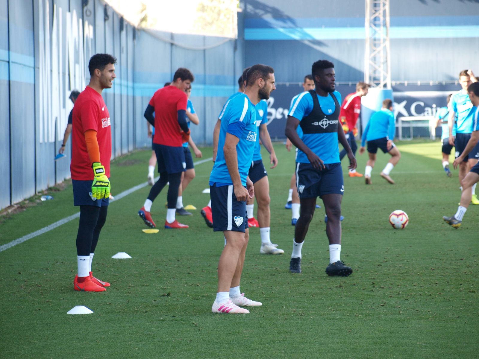 Munir y N'Diaye, en un entrenamiento en el Anexo.