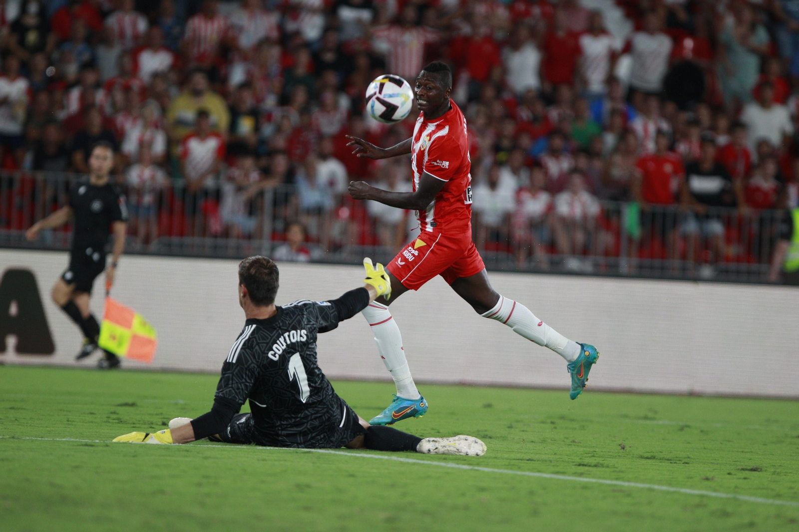 Imágenes del partido U.D. Almería-Real Madrid C.F. de la Liga Santander