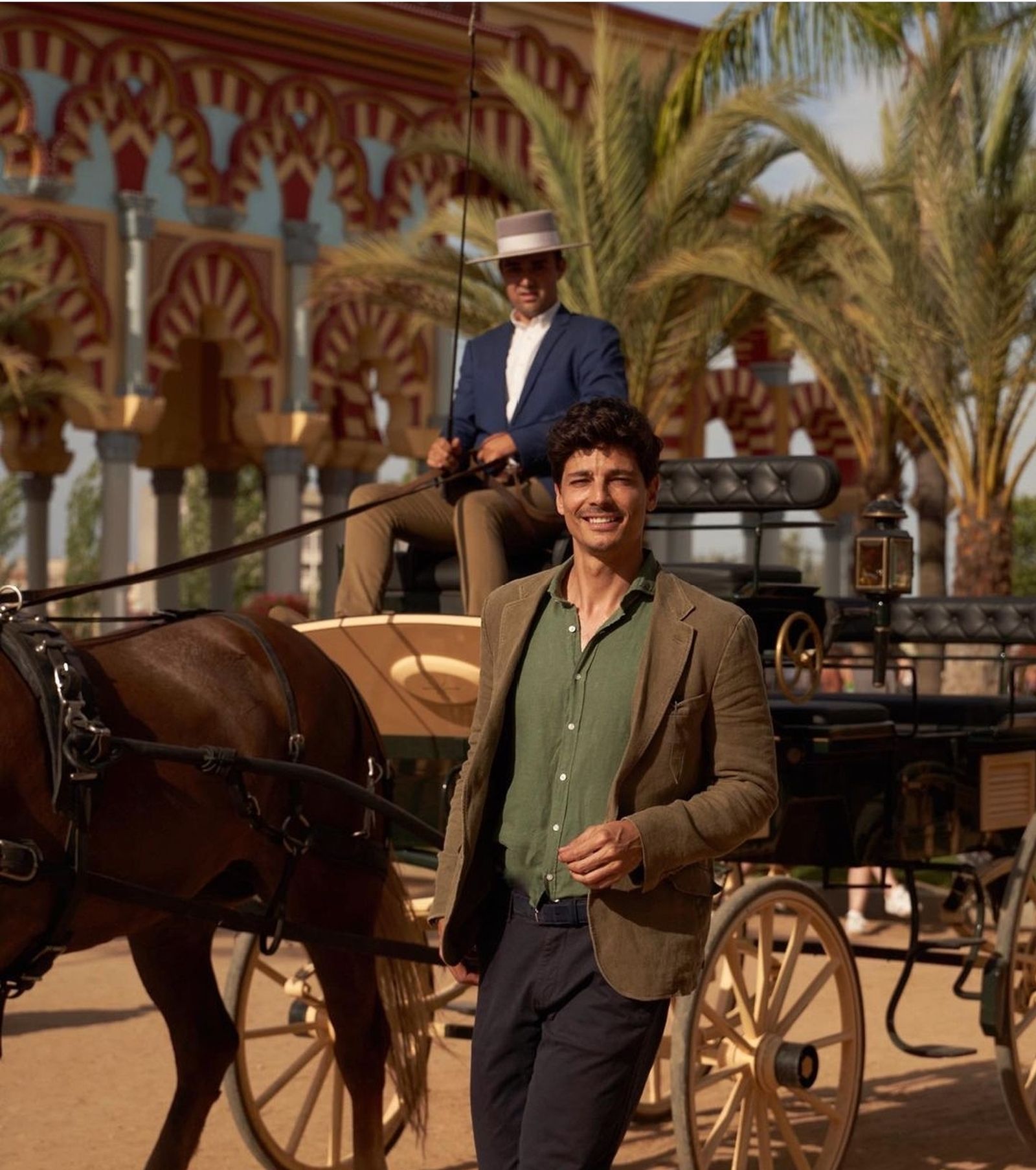 El modelo Javier de Miguel quedó fascinado con su visita a Feria de Córdoba