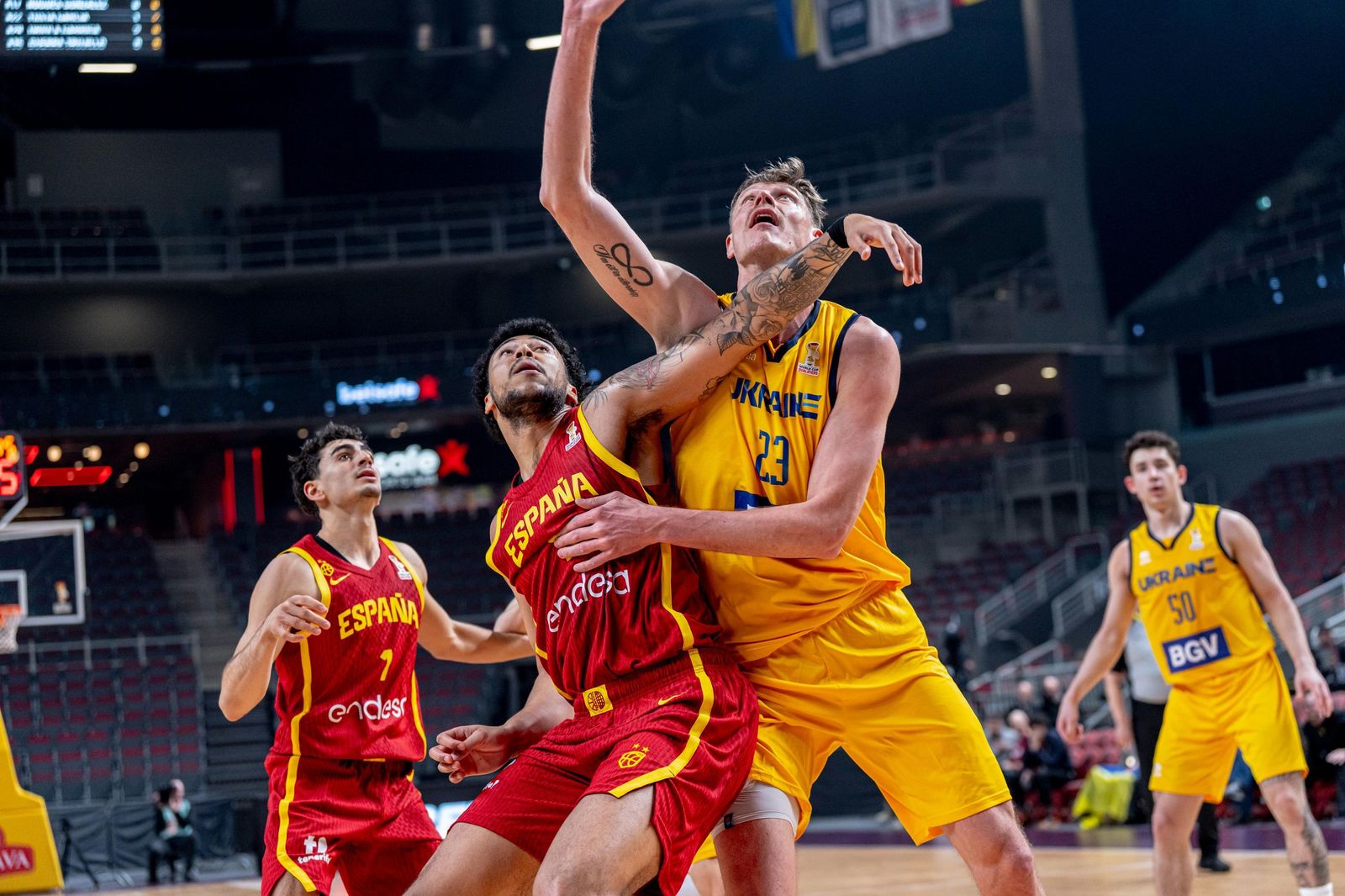 Las mejores fotos del Ucrania-España de baloncesto