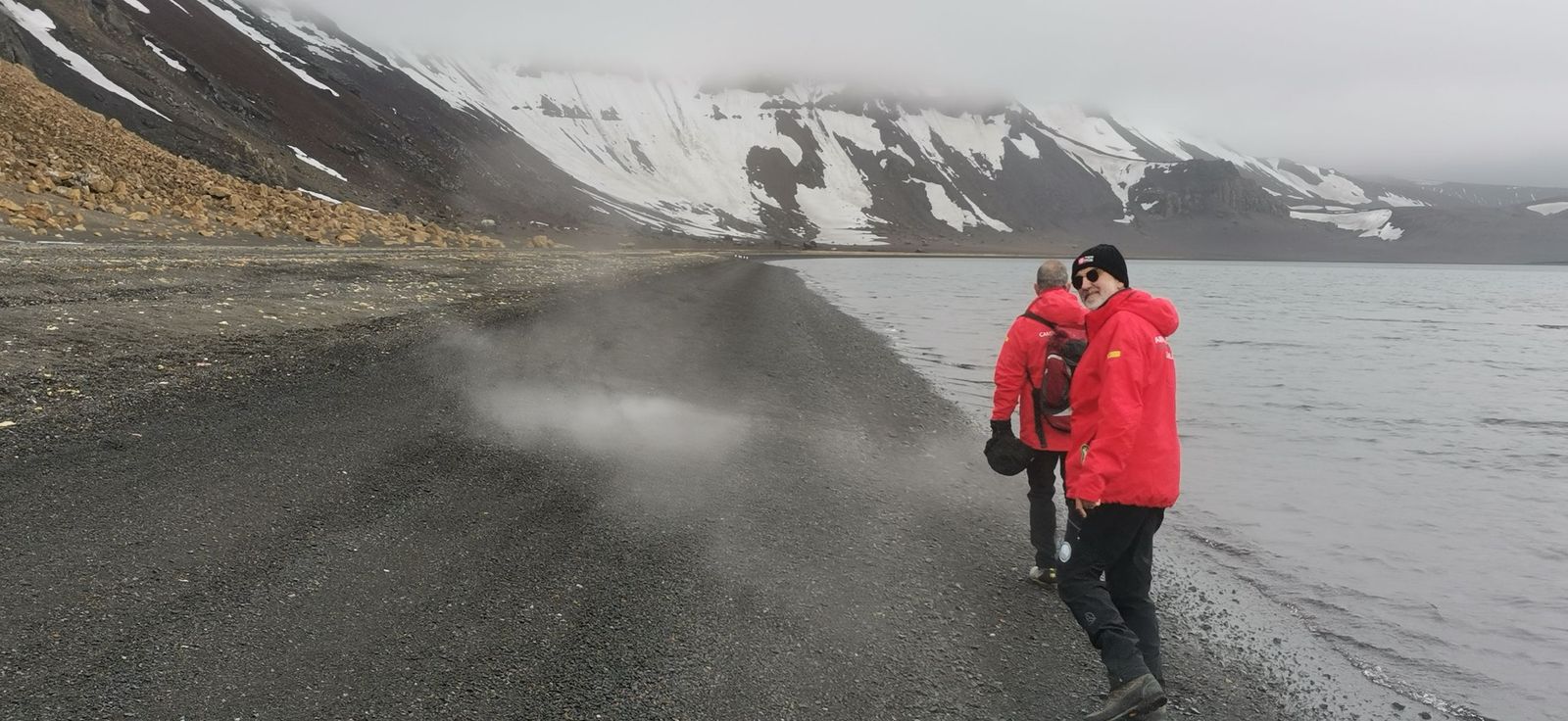 Investigadores de la Universidad de Jaén (UJA) en la Antártida.