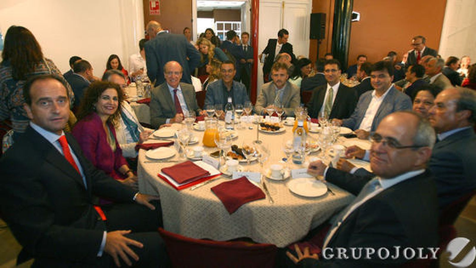 Alberto Delgado, María Jesús Montero, José Joly, Pedro Rodríguez, Ignacio Caraballo, José Fiscal, Javier Chaparro, Gabriel Cruz, Manuela de Paz, Antonio Ponce y José Luis Rocha.

Foto: Josué Correa / Mamen Pérez