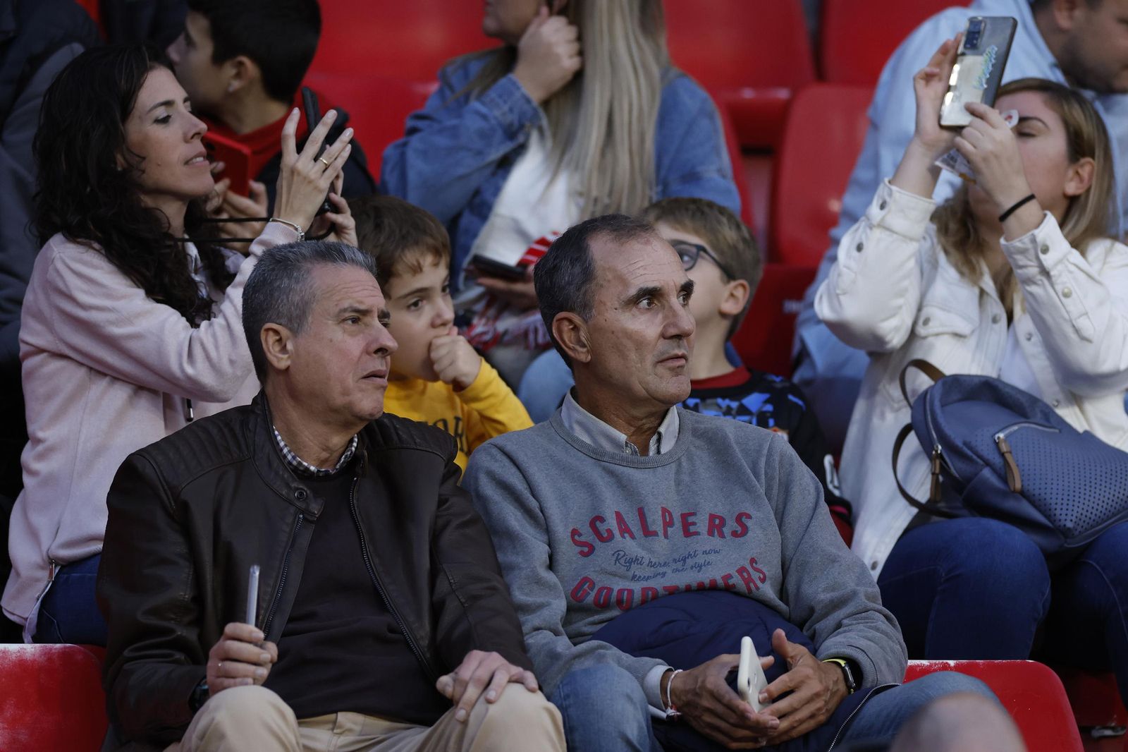 Búscate en las fotos del Sevilla Fc - Real Sociedad