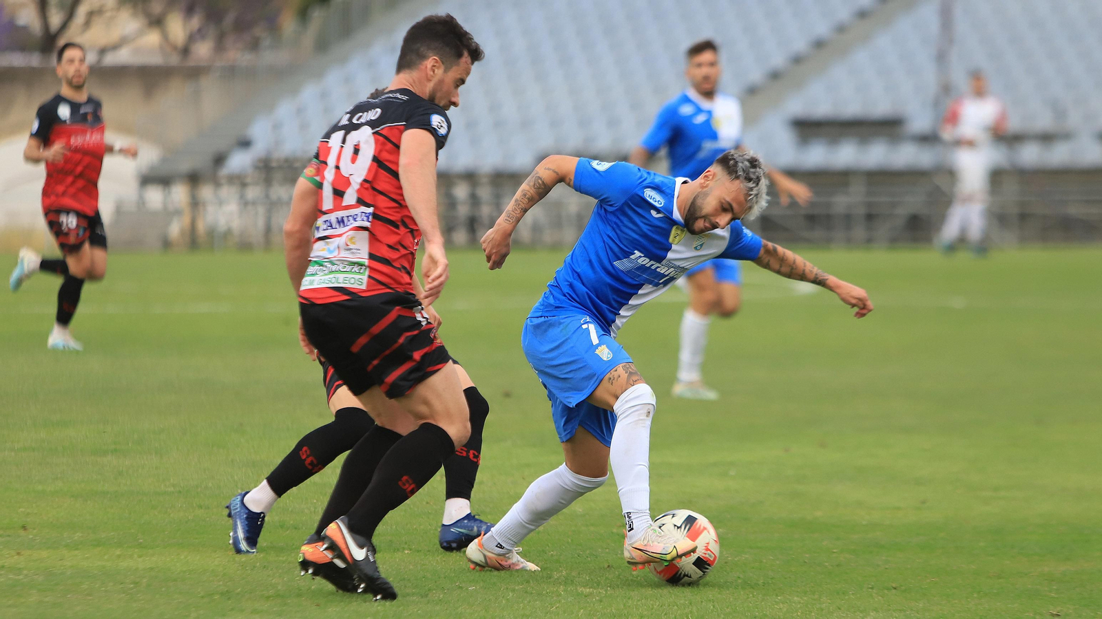 Imágenes de la semifinal por el ascenso entre el  Xerez CD - Puente Genil