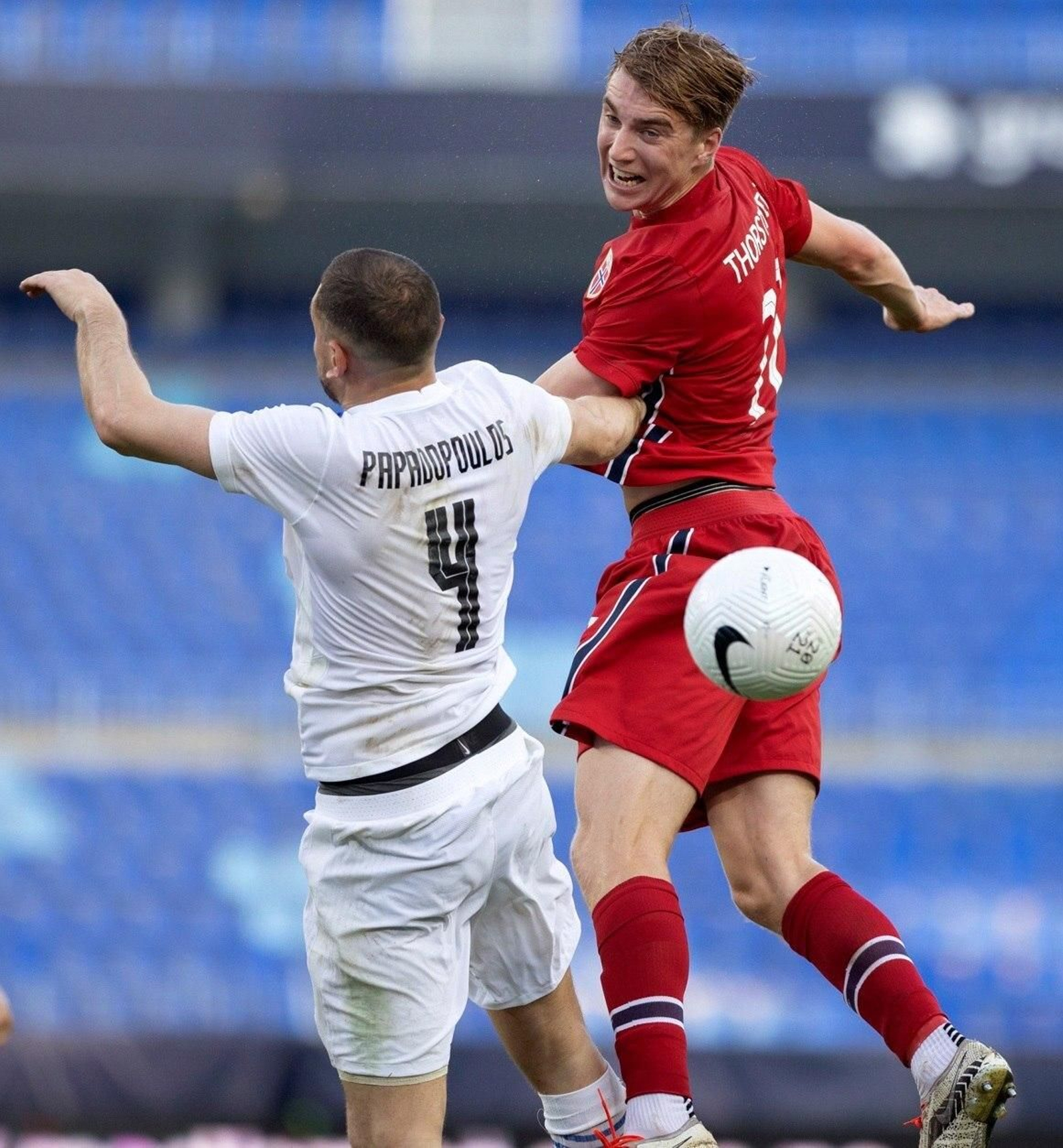 Las fotos del Noruega-Grecia en La Rosaleda