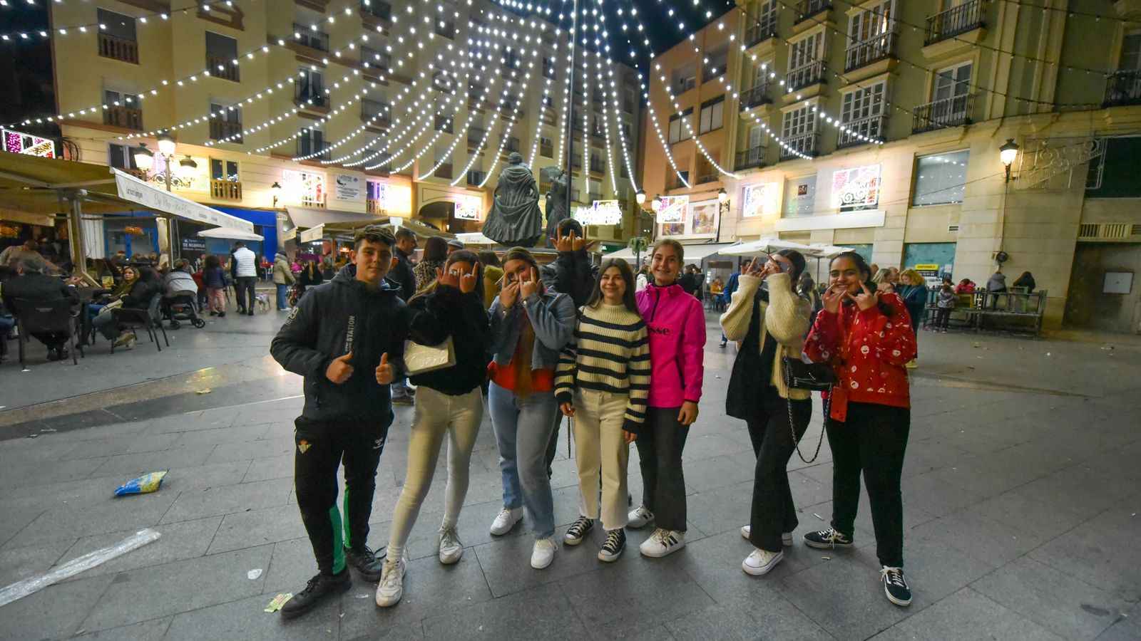 El encendido del alumbrado de Navidad en La Línea, en imágenes