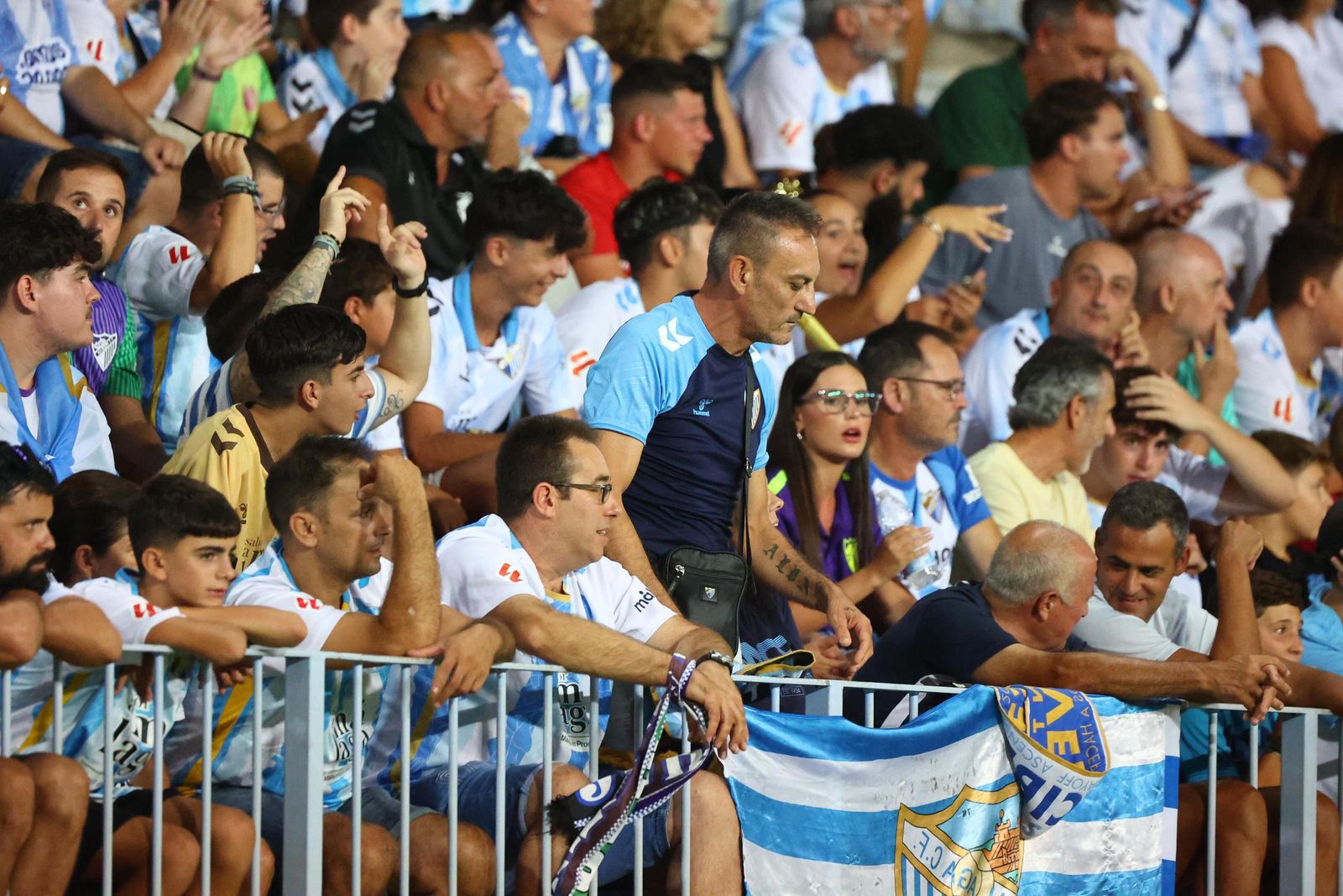 Búscate en las gradas de La Rosaleda en el Málaga CF - Albacete