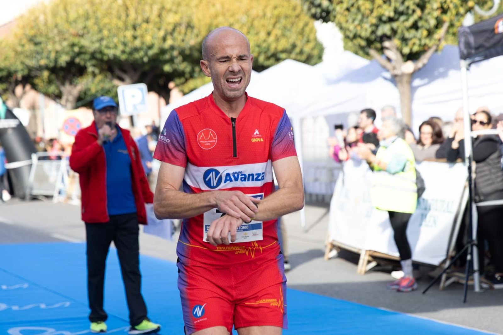 En imágenes: multitudinaria e histórica XXIX Media Maratón 'Ciudad de Jaén' y 10k en memoria de Paco Manzaneda