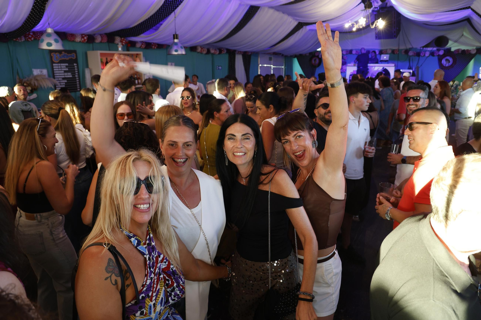 Búscate en las fotos del miercoles en la Feria de Tarifa 2025