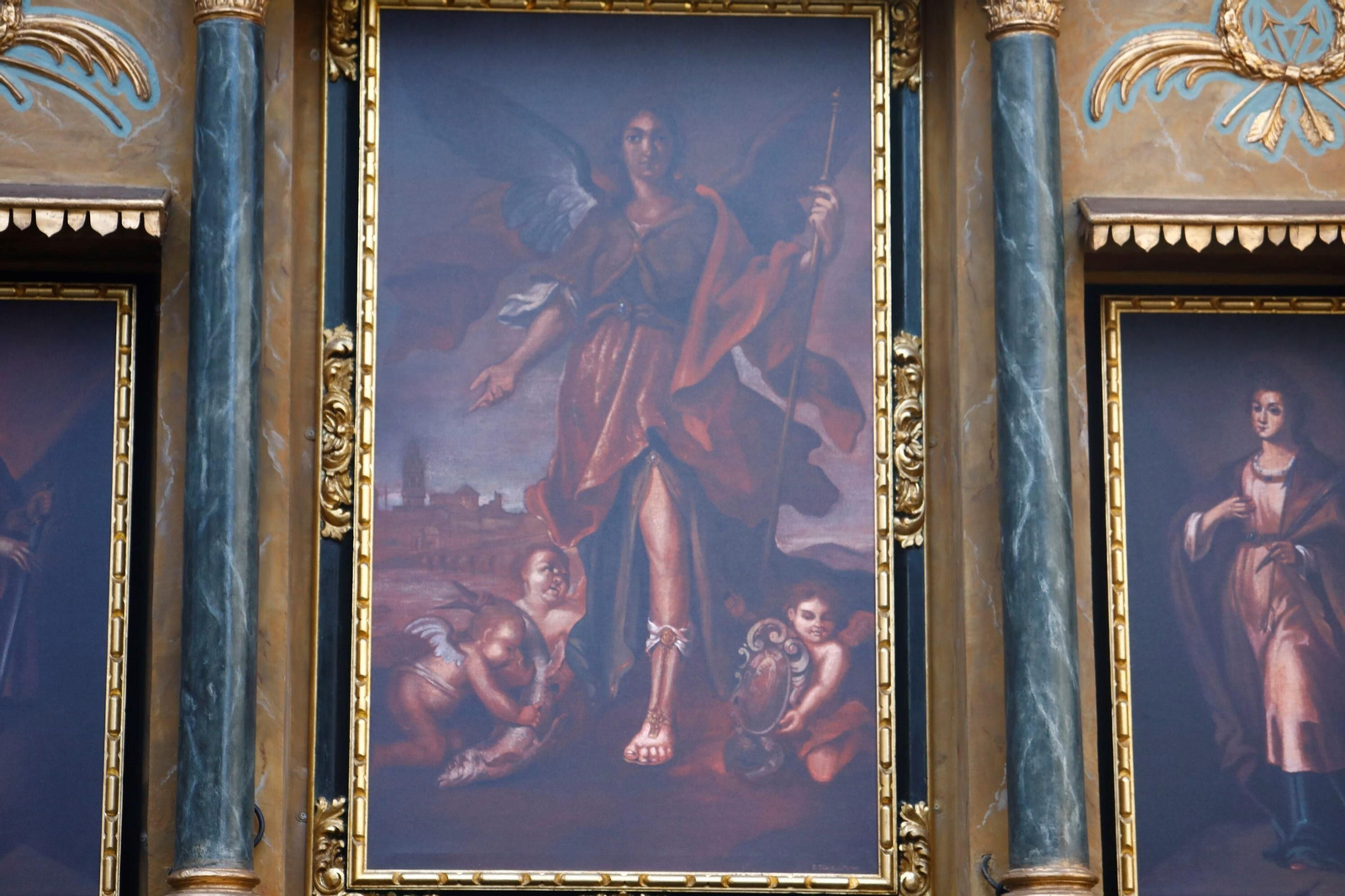 El retablo de San Rafael de la calle Lineros de Córdoba, en imágenes