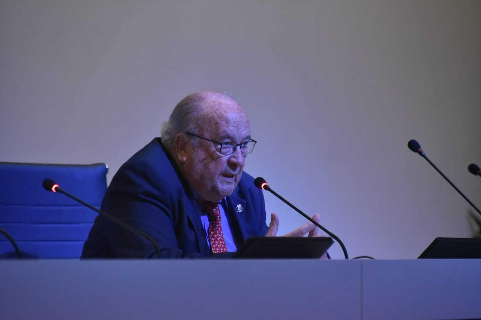 Alberto Pérez de Vargas, durante la conferencia.