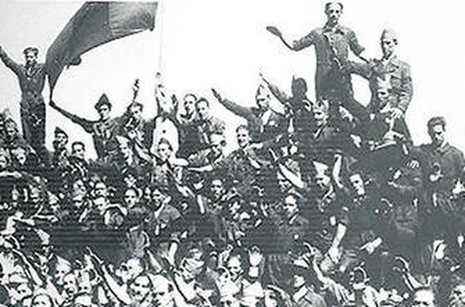 1937 En toda Asturias ondea ya la bandera de España