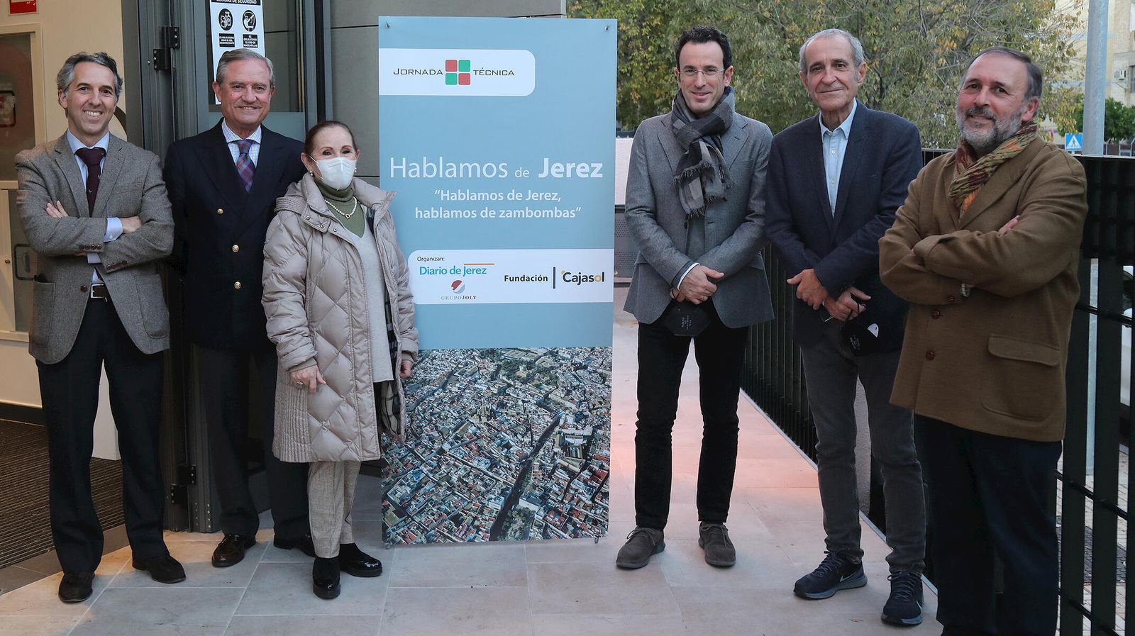 De izquierda a derecha, Fran Pereira, Juan Salido, Angelita Gómez, Francisco Perujo, Fermín Lobatón y Manuel Naranjo.