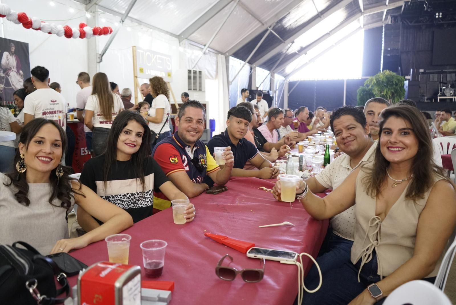 Pulpí sigue de fiestas: la Caseta Municipal, epicentro de la alegría por San Miguel