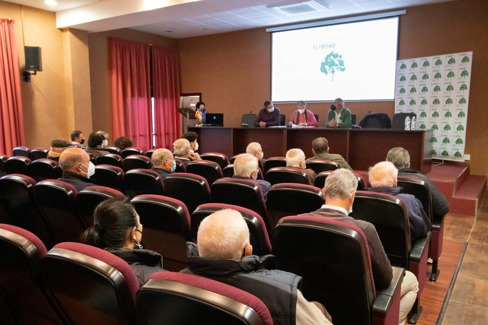 Ambas comunidades de regantes han aprobado diversas mejoras.