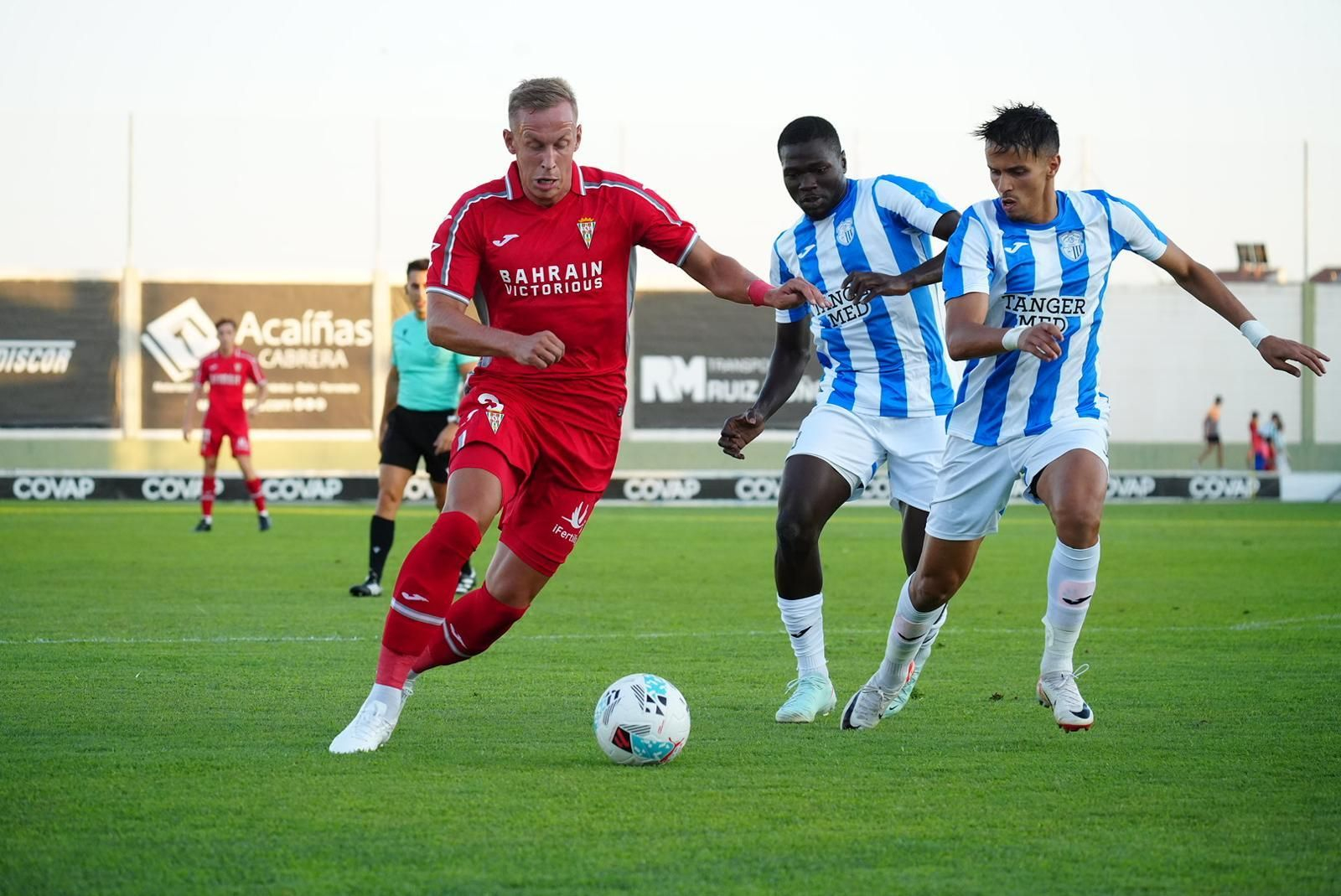 Las mejores fotos del Córdoba CF - Ittihad Riadi jugado en Pozoblanco