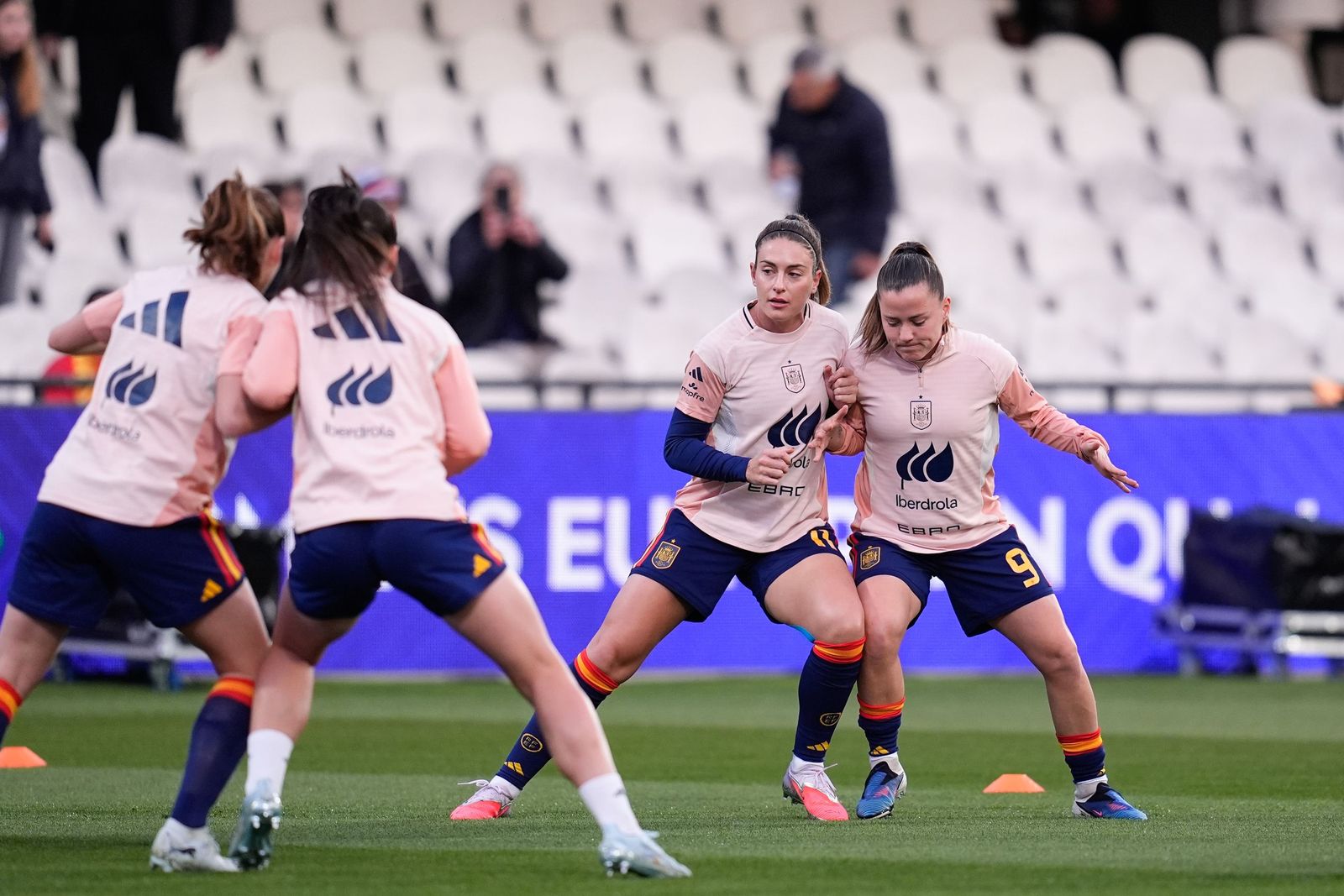 Las fotos del España-Islandia de fútbol femenino