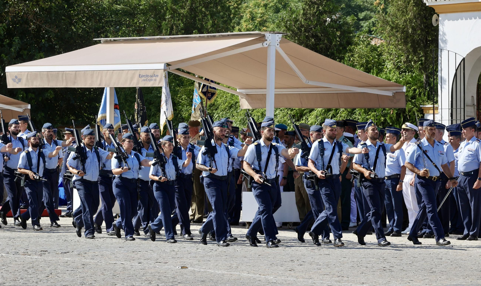 Toma de posesióndel coronel Luis Alberto Parallé