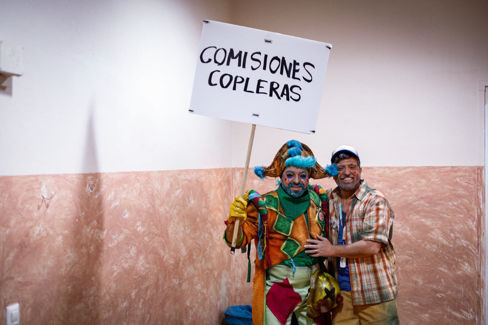 Búscate entre las mejores imágenes de la primera semifinal del COAC 2026