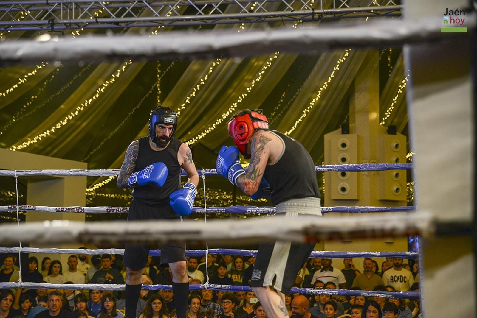 Boxeo solidario para visibilizar la labor de la Asociación Muévete por el Párkinson en Jaén