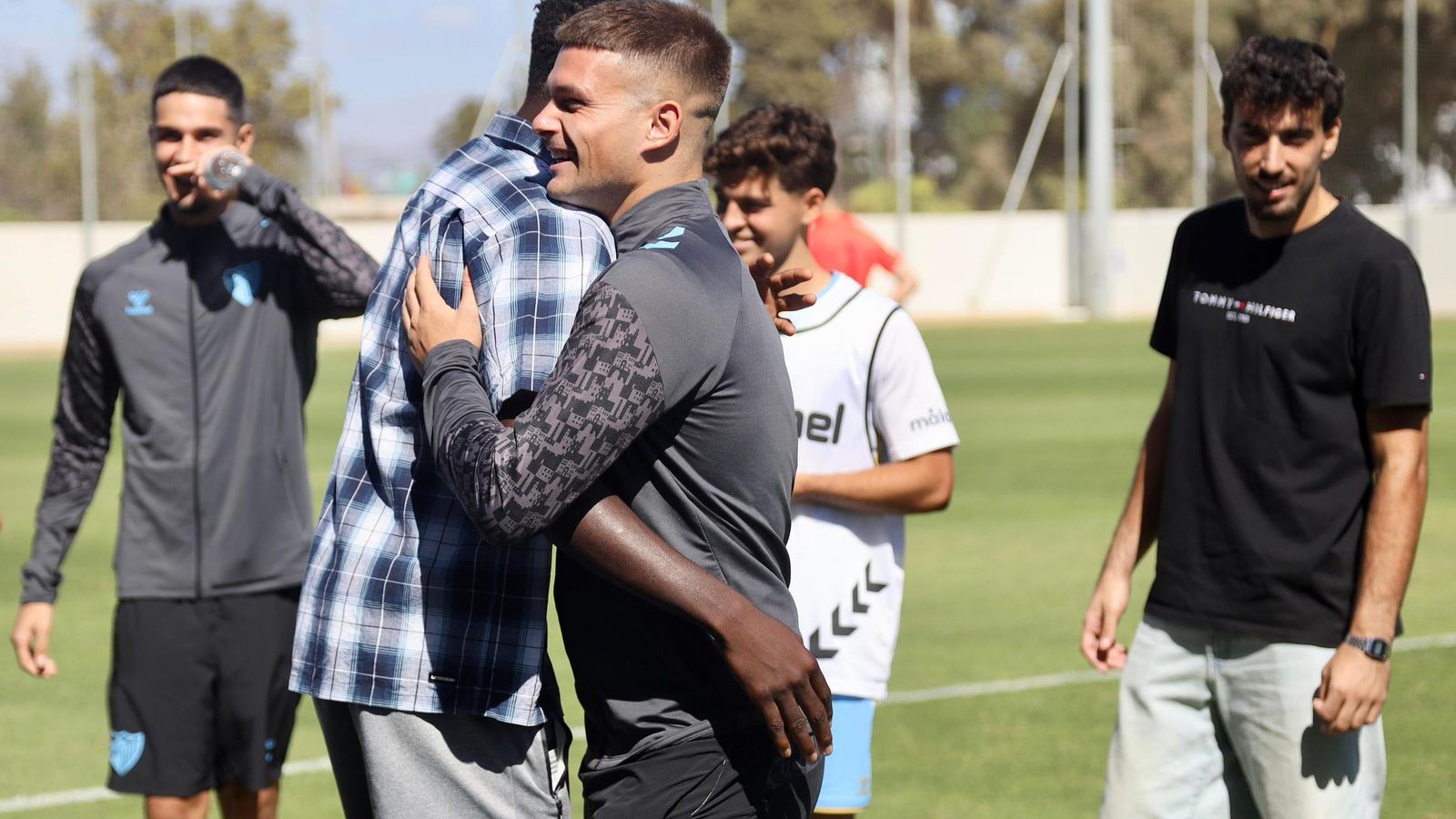 El Atlético Malagueño sigue volando con Chupete al mando (3-1)